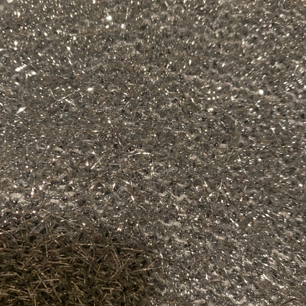 ❄️Silver Metallic Top❄️ - Picture 6 of 6